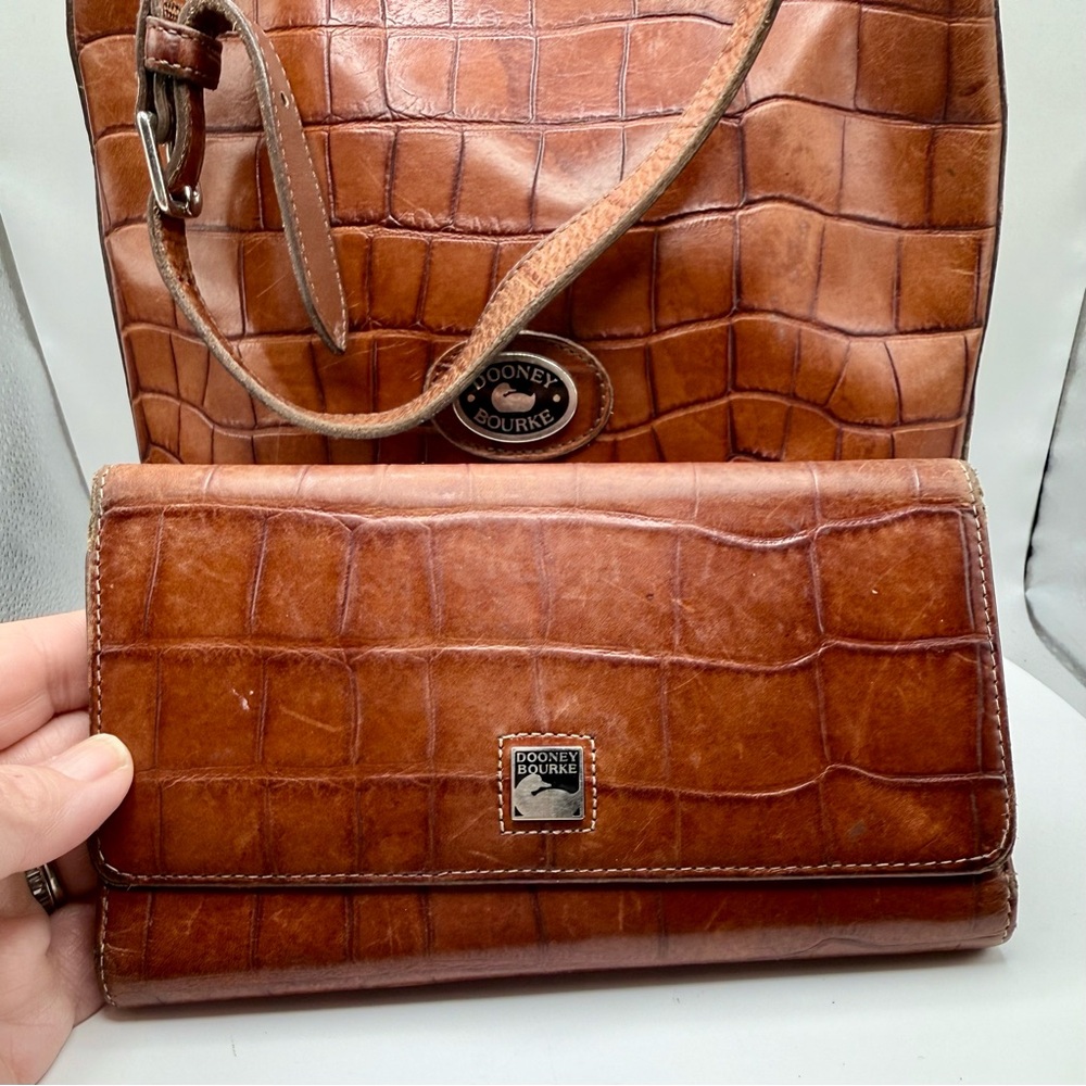 Vintage Dooney & Bourke Brown Croco Embossed Leather Hobo‎ Bag + Wallet USA - Picture 13 of 16
